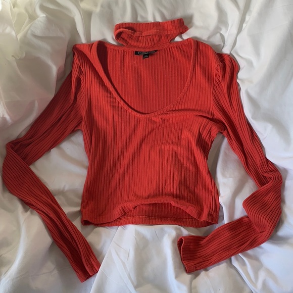 Topshop Tops - 3/$25 Top shop long sleeve top with choker detail